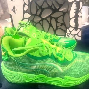 Puma Neon Green Men's Sneakers